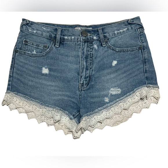 FREE PEOPLE FP Women’s Distressed Denim Lace Hem High Rise Jean Shorts sz W25 - Picture 1 of 3
